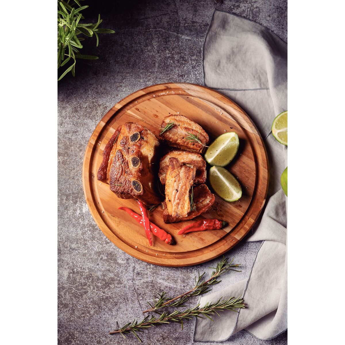 TRAMONTINA - Tabla/Plato para Asado, de Madera Teca y Acabado Natural, para Cortar Carne y Servir, Diseño Moderno, Tamaño de 26 cm diámetro - Imagen 5