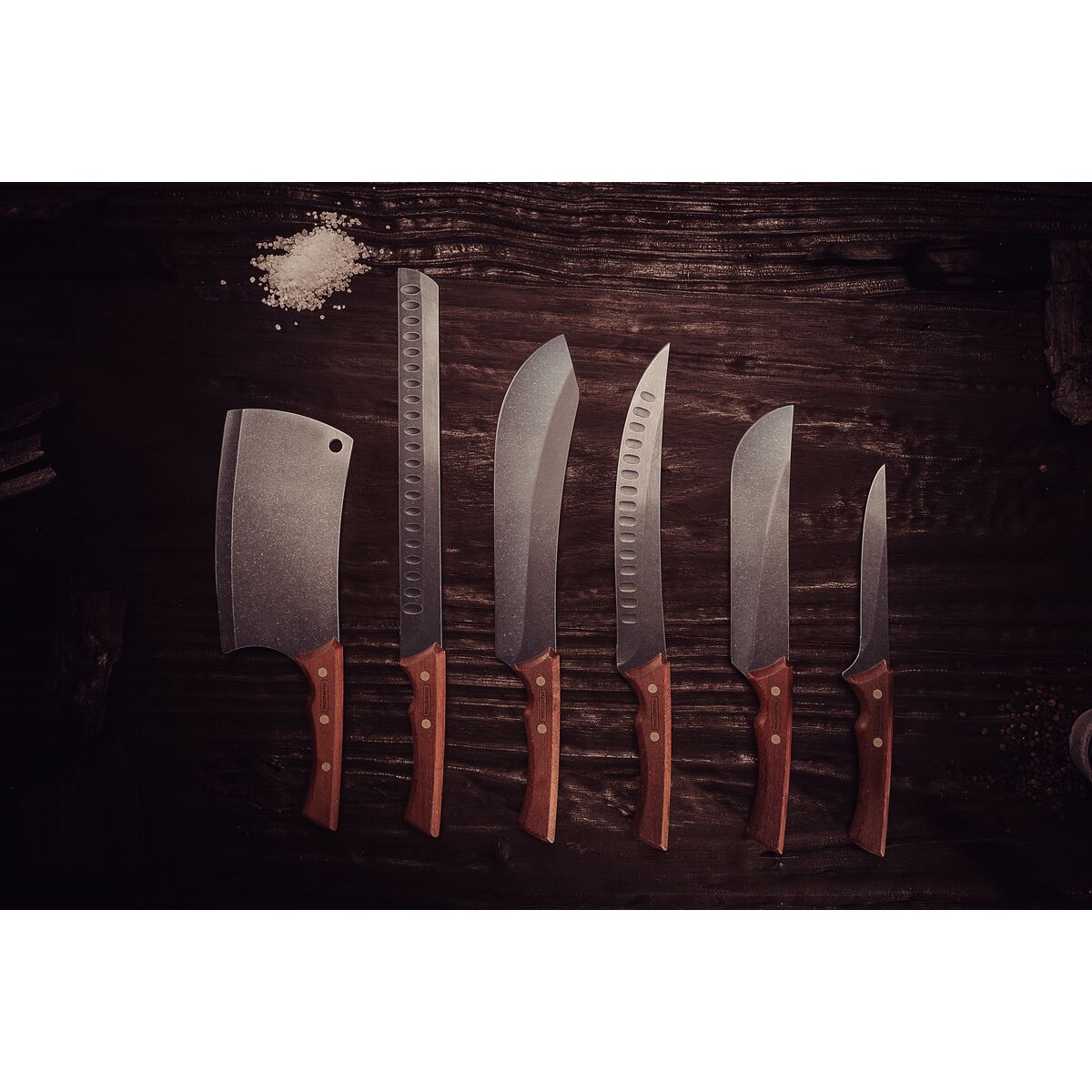 TRAMONTINA - Cuchillo para Carne Churrasco Black, en Acero Inoxidable Oscurecido, con Punta Curva, Mango de Madera, Hoja de 8", con Remaches, Color Negro, Tamaño de 34 cm - Imagen 3