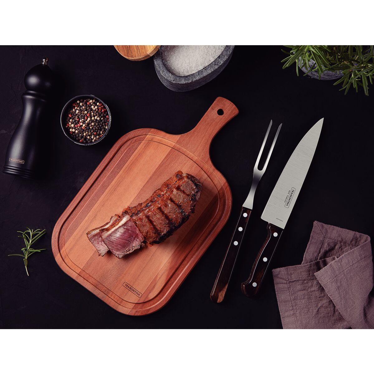 TRAMONTINA - Juego de Utensilios Churrasco, para Carne, en Acero Inoxidable y Mangos de Madera Polywood en Color Castaño, Incluye Tabla, Utensilios con Remaches, 3 Piezas - Imagen 2